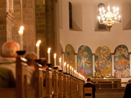 Billede af kirkebænke i Ribe Domkirke